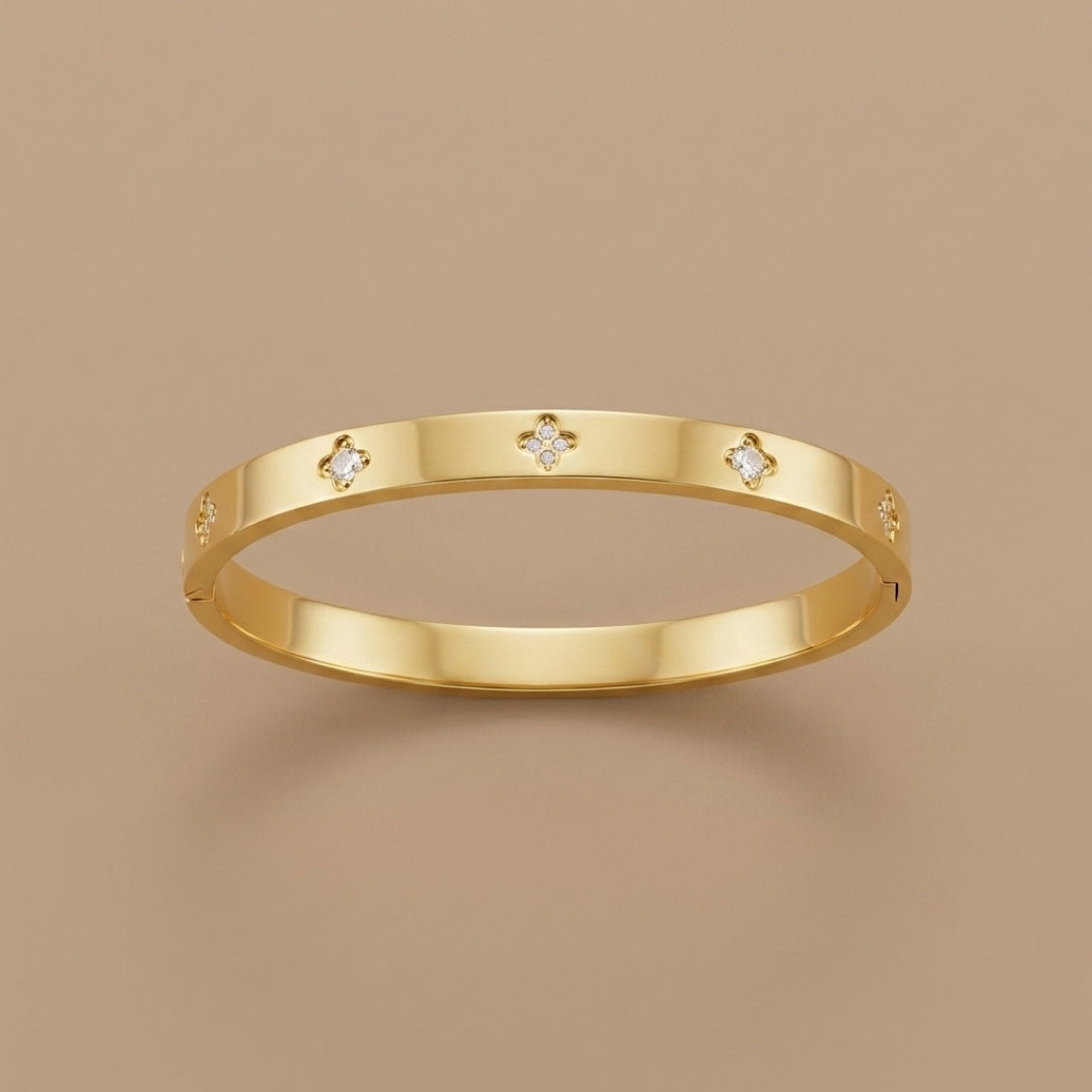 Gold Clover Bangle