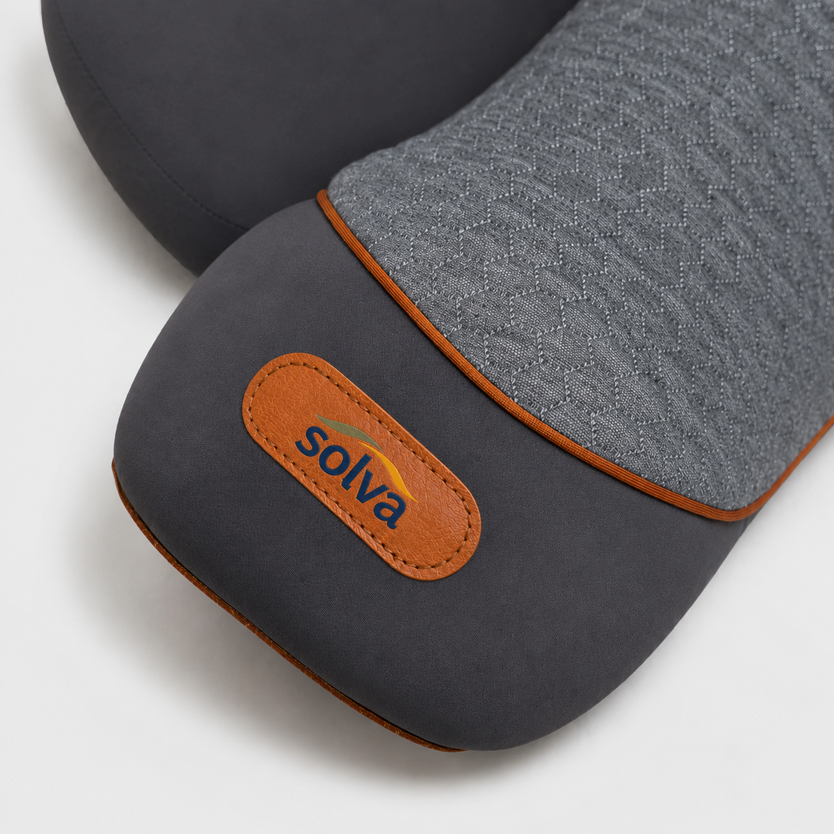 Solva Pillow